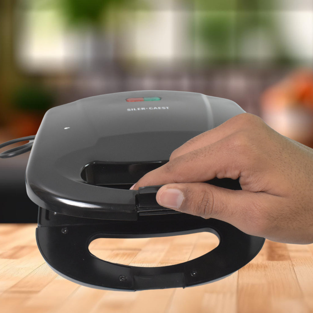 2818 Sandwich Maker Makes Sandwich Non-stick Plates Easy To Use With Indicator Lights
